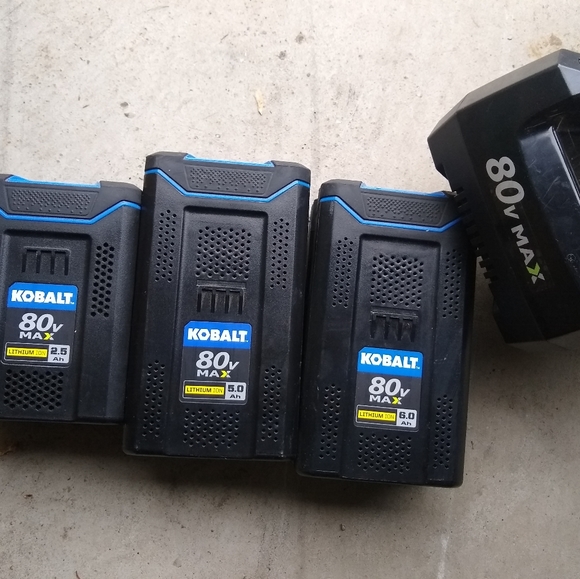 Kobalt 80v brushless blower & 3 batteries+charger - Picture 2 of 2